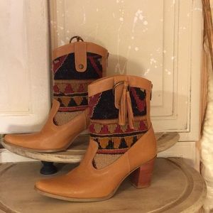 Zeyzani Western Boho weave 2.5 inch leather Boots